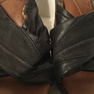 naya Shoes - Naya Black Leather Slides naya Shoes - Naya Black Leather Slides