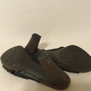 naya Shoes - Naya Black Leather Slides naya Shoes - Naya Black Leather Slides