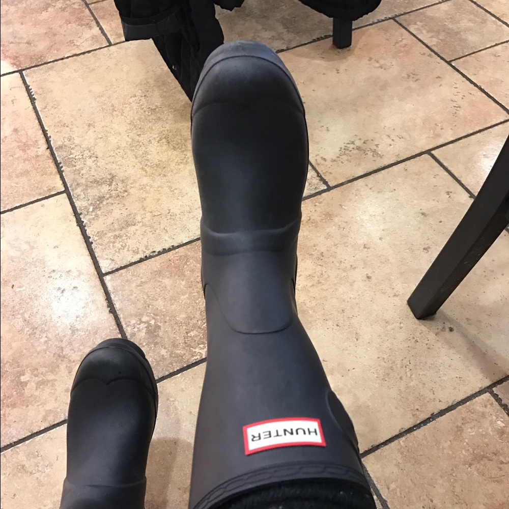 Short hunter boots size 8 ... worn maybe 10 times