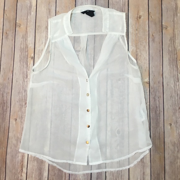 H&M Sheer Sleeveless Blouse - Picture 2 of 4