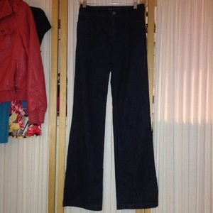 Banana Republic size 27 wide leg jean