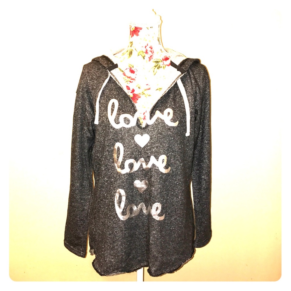 SOFT hoodie with silver "love" quoted V neck