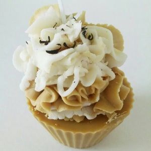 Tiramisu Cupcake Candle, 1