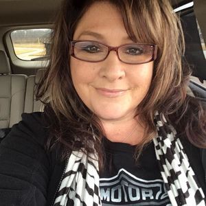 Meet your Posher, Teresa