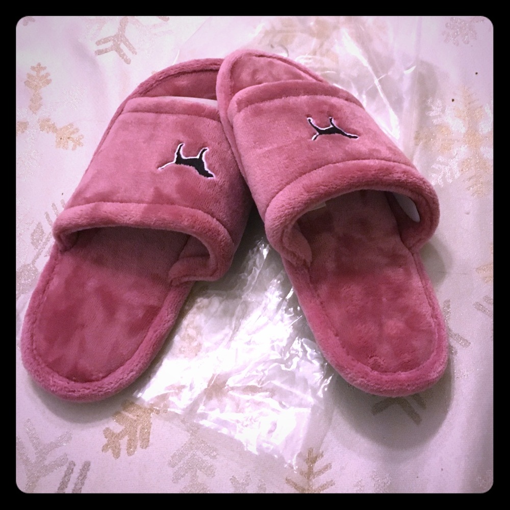 PINK! Victoria Secret Slippers