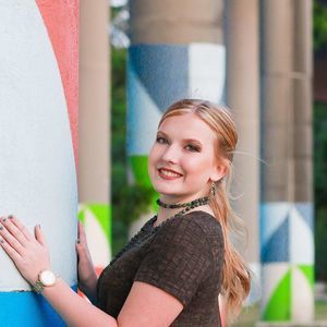 Meet your Posher, Neely