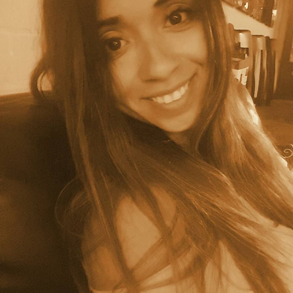 Meet your Posher, Vanessa