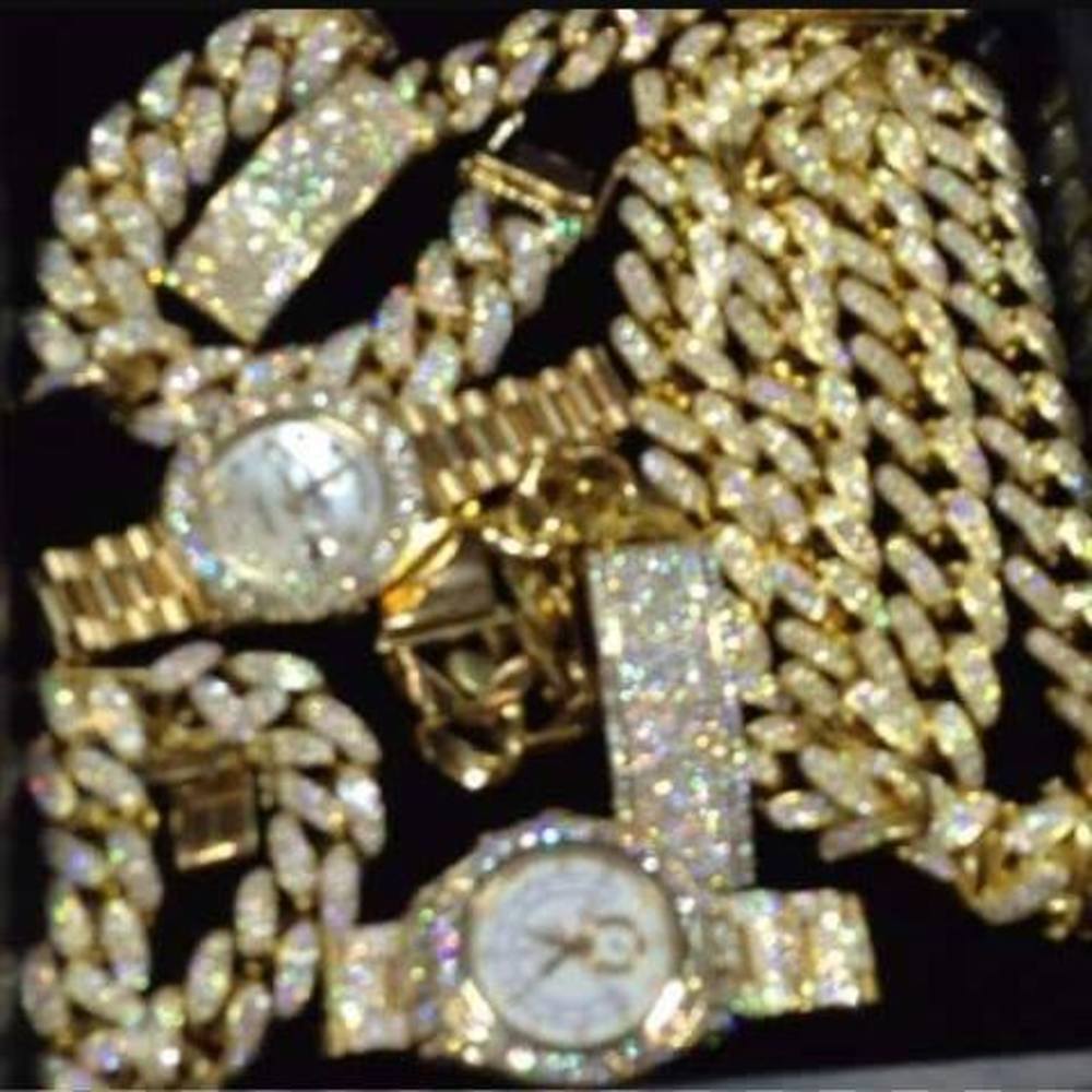 Meet your Posher, Lawrence