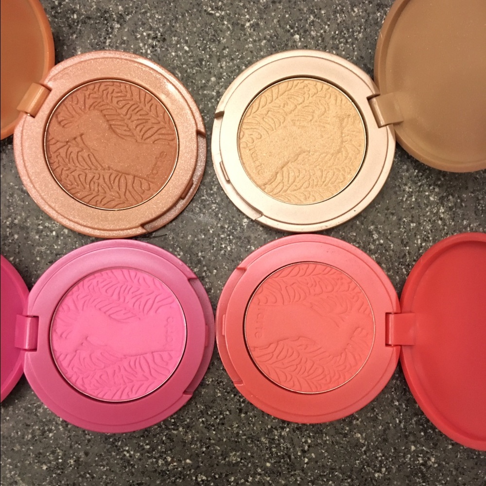 Tarte Amazonian Clay mini blushes