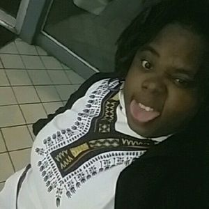 Meet your Posher, Tracy