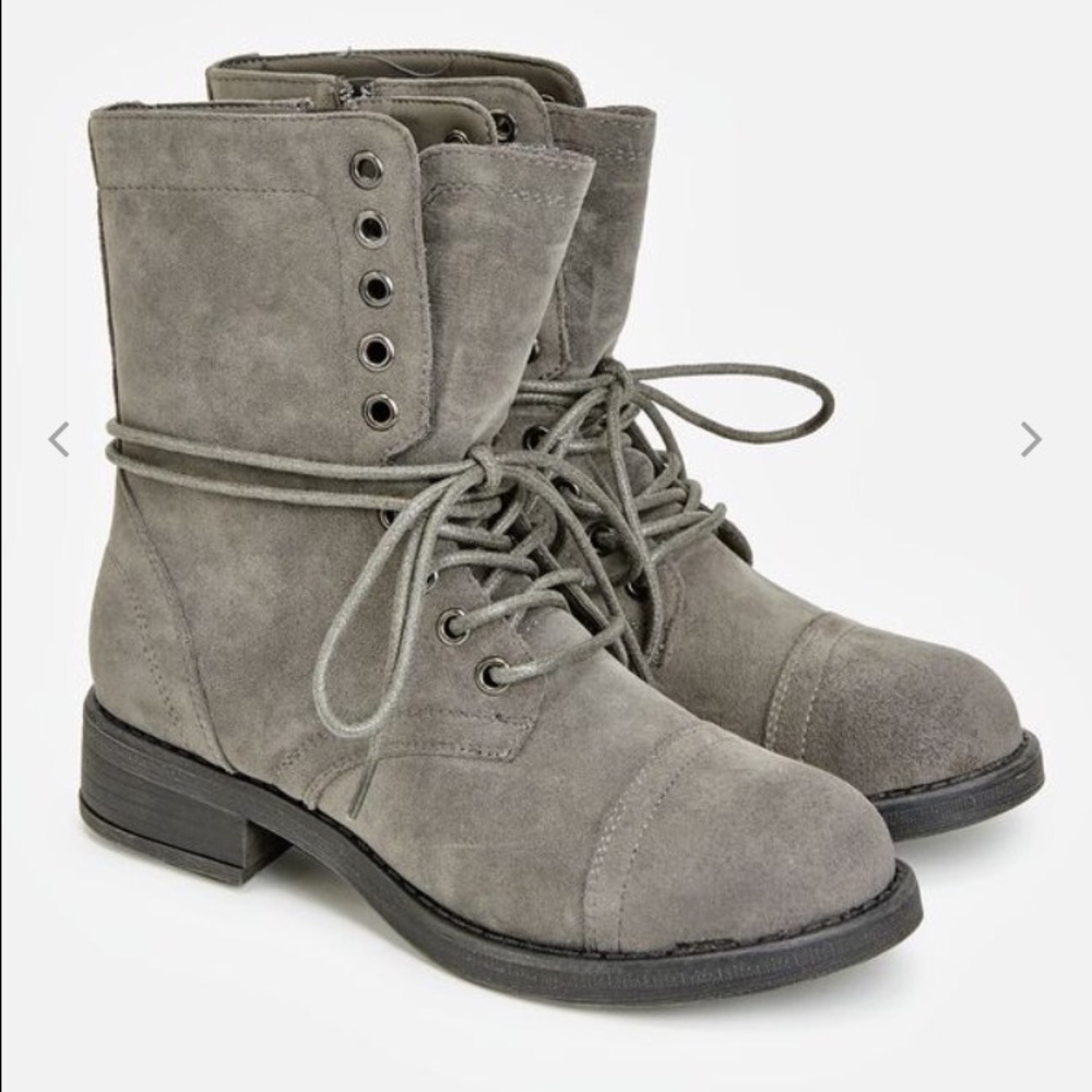 Grey combat boots!