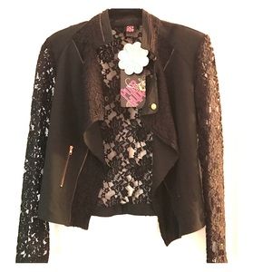 LACE BLAZER