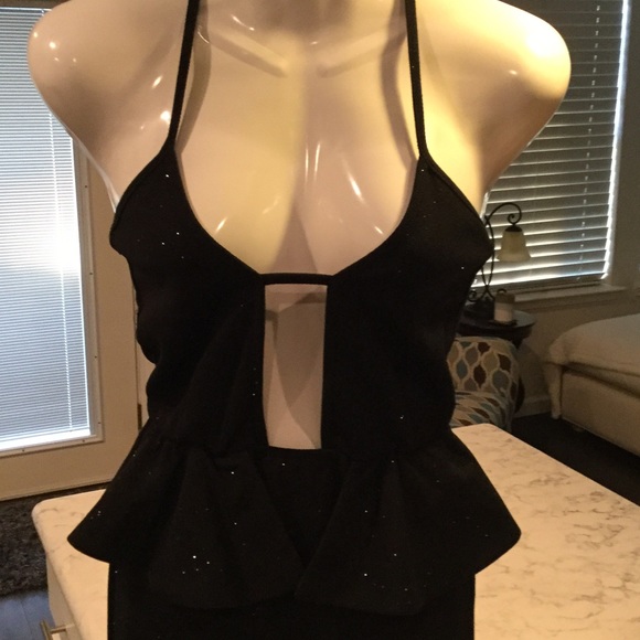 Gorgeous Cocktail or Prom Formal - Picture 2 of 4