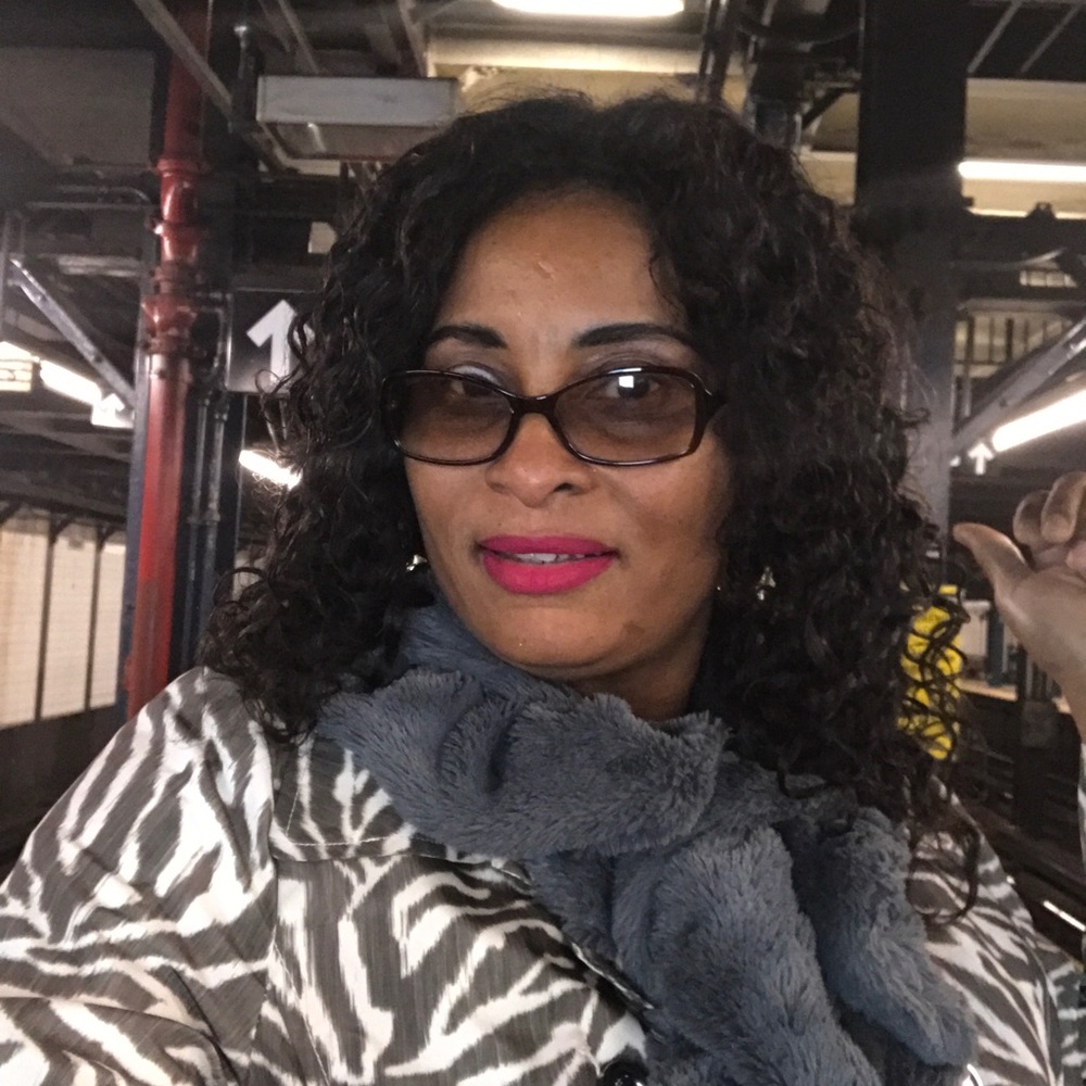 Meet your Posher, Sylvia
