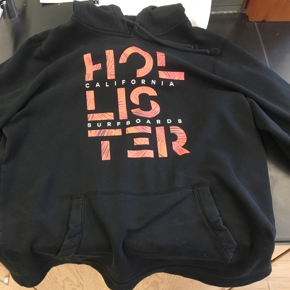 Holister sweatshirt like new only worn once