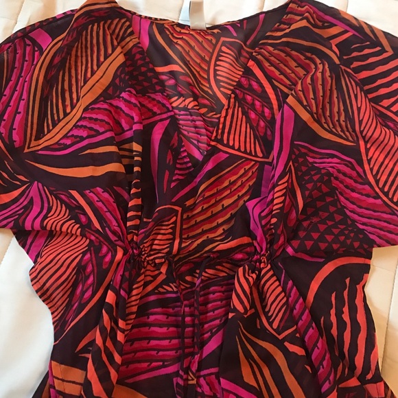 Swim cover up - Picture 2 of 3