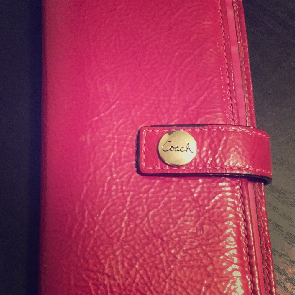 Coach wallet