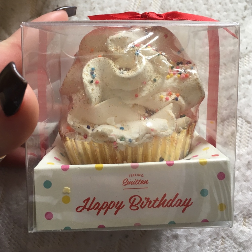 Never opened bath bomb