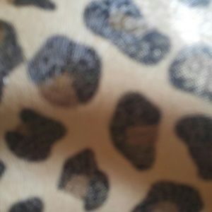 Meet your Posher, Liz