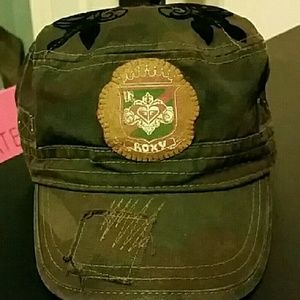 Roxy hat