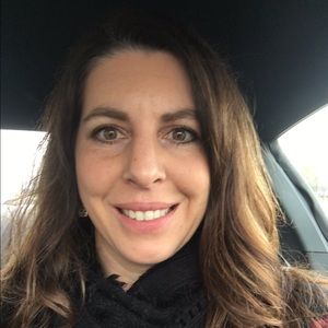 Meet your Posher, Becky