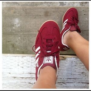 Adidas Samba Hemp maroon
