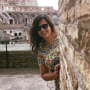 Meet your Posher, Sundas