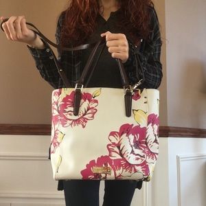 Brahmin Harrison Carryall in Dahlia Bouquet