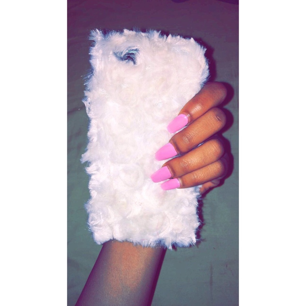 White Fur iPhone 6 Case