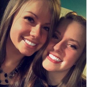 Meet your Posher, Karlynn