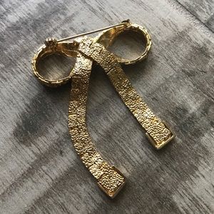 Jewelry - Gold bow brooch Jewelry - Gold bow brooch