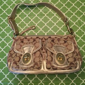 Authentic Coach bag! Minimal wear.