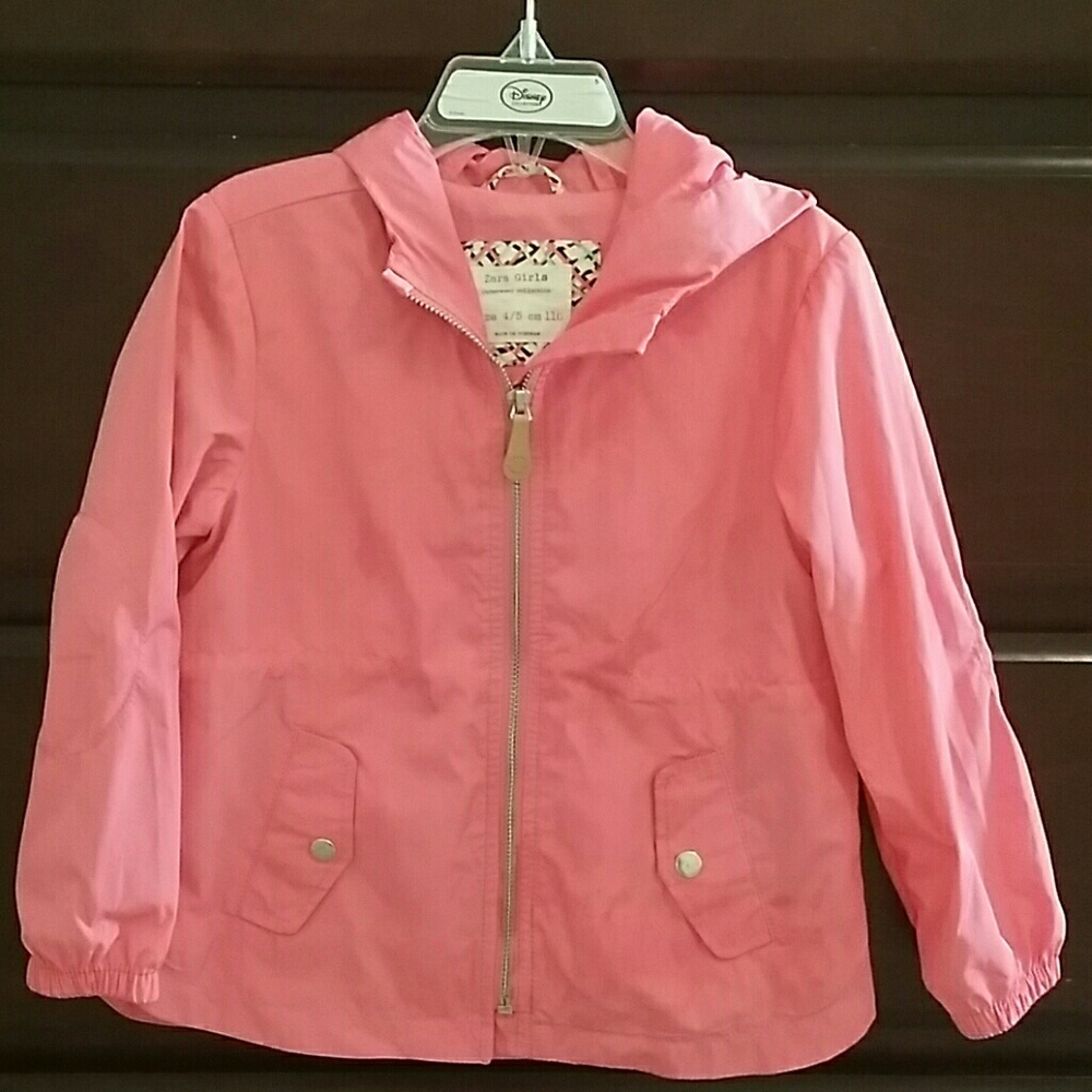 Girl's raincoat