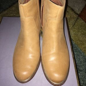 Louise et Cie booties