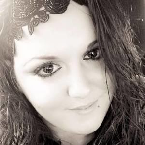 Meet your Posher, Taryn