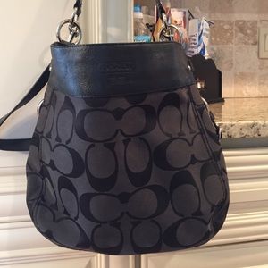 Authentic Coach shoulder bag
