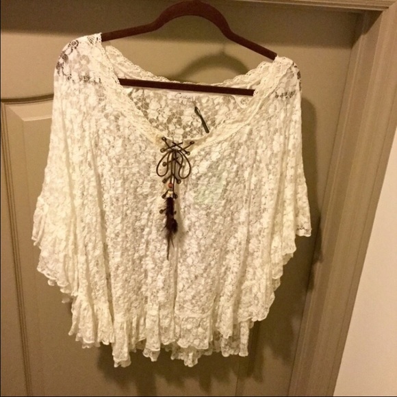 New! Stunning Boutique Lace Throw Top - Picture 6 of 8