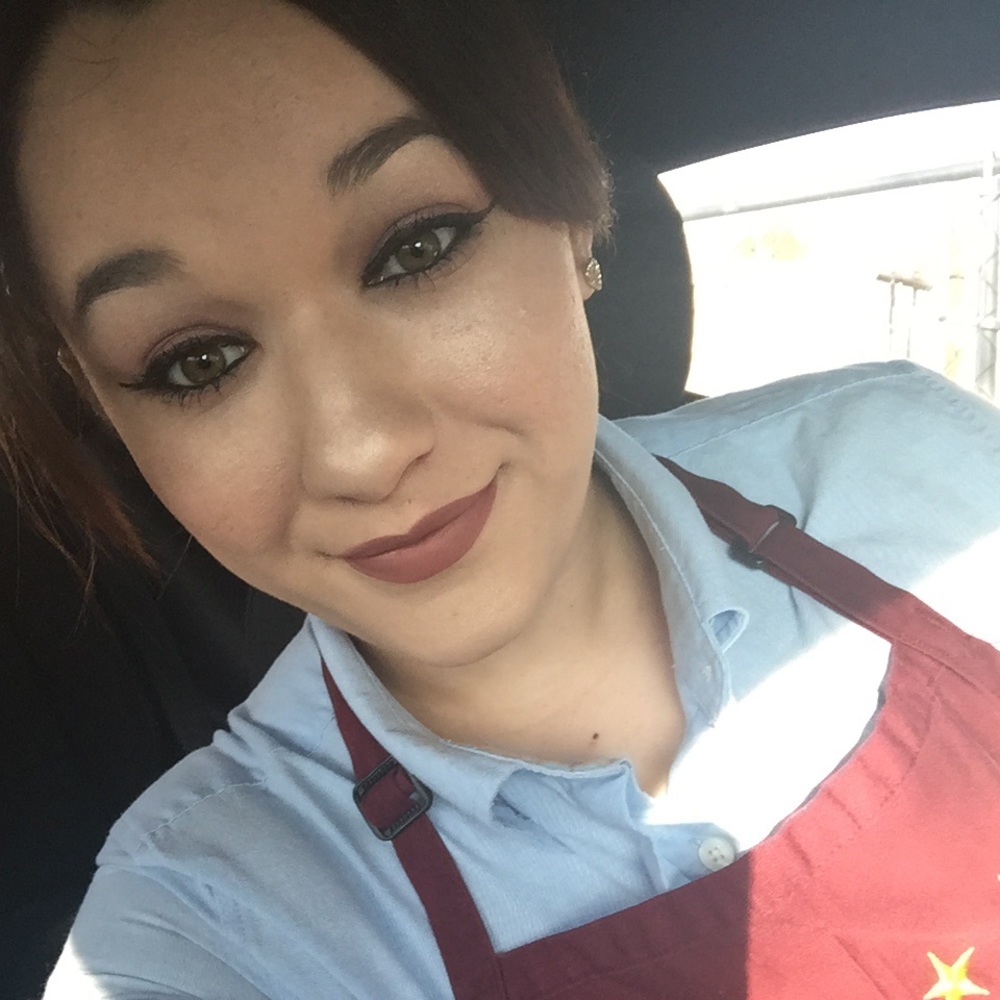 Meet your Posher, Amber