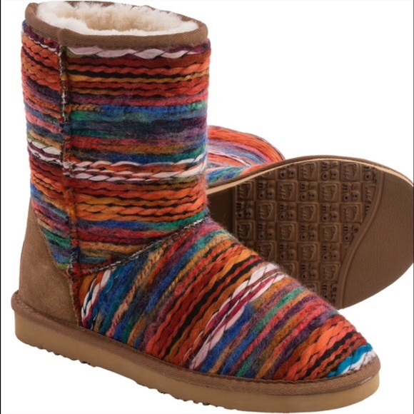 NWT LAMO Juarez Sheepskin Boots - Picture 2 of 5