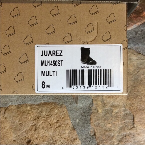 NWT LAMO Juarez Sheepskin Boots - Picture 5 of 5