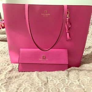 Kate Spade purse and wallet! 💕