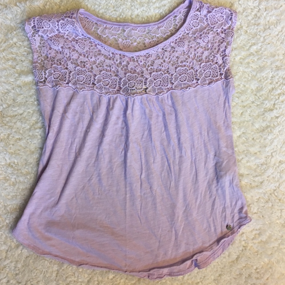 Abercrombie & fitch lavender tee shirt