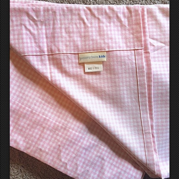 Pottery Barn Kids Pink Gingham Valance - Picture 2 of 3