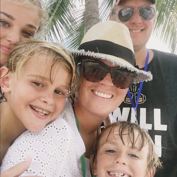 Meet your Posher, Amy - Picture 1 of 1