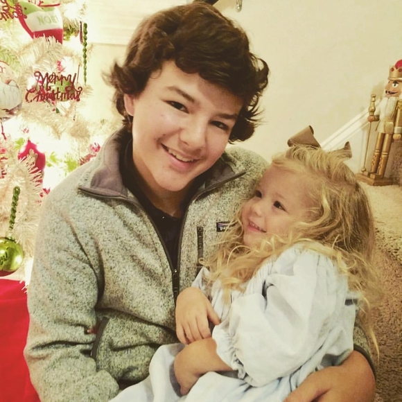 Meet your Posher, Allison - Picture 1 of 1