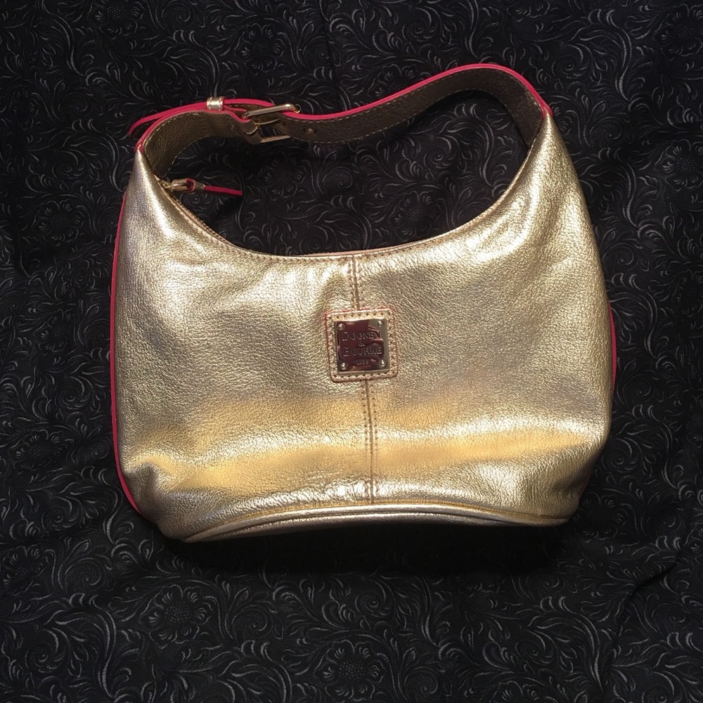 Dooney Bourke purse