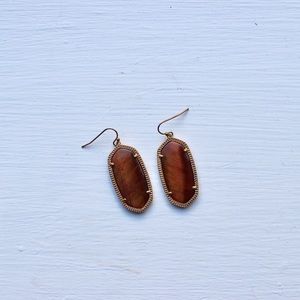 Kendra Scott Elle Earrings in Tiger's Eye