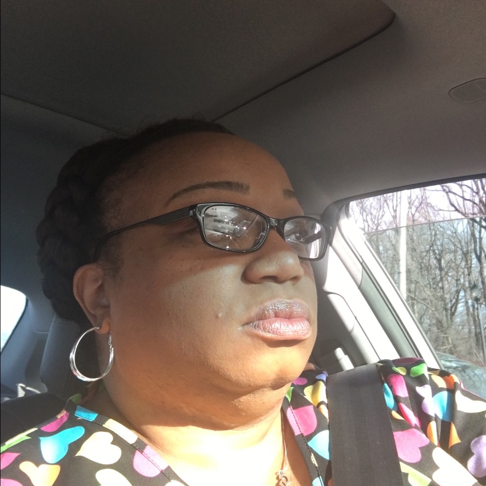 Meet your Posher, Andrea l