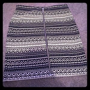 Small forever 21 mini skirt
