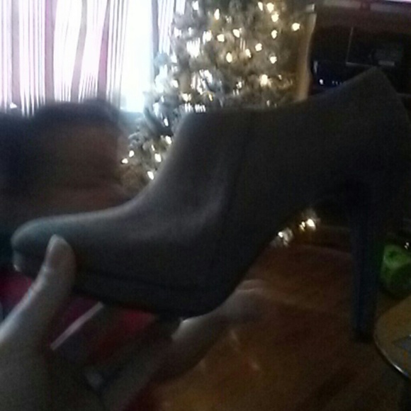 High heels - Picture 1 of 1